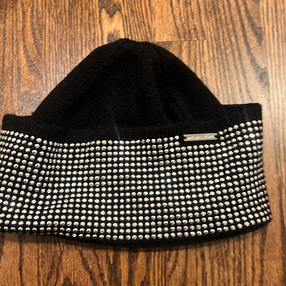 Michael joes winter hat never worn